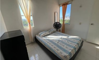 SE ARRIENDA APARTAMENTO EN CONJUNTO CERRADO, SANTA MARTA