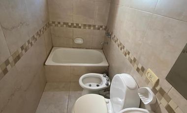 Departamento tipo duplex en alquiler 3 ambientes - Quilmes