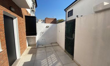Departamento tipo duplex en alquiler 3 ambientes - Quilmes