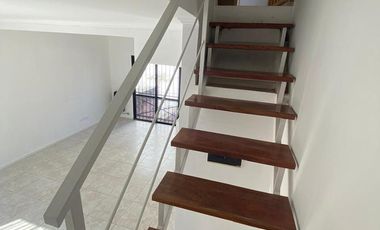 Departamento tipo duplex en alquiler 3 ambientes - Quilmes