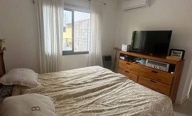 Departamento en  venta de 2 ambientes con cochera en Victoria