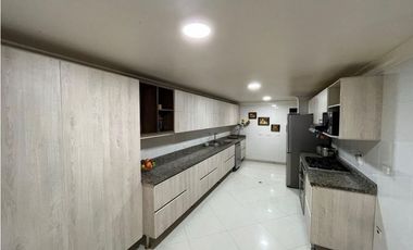 Casa en Venta en El Poblado sector Campestre