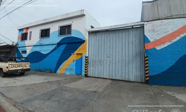 GALPON EN ALQUILER 1300 M2 CON OFICINAS Y VESTUARIOS