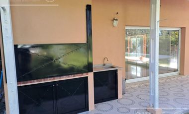 Casa en venta en Las Acacias, Hudson. Escriturable. Apto crédito.