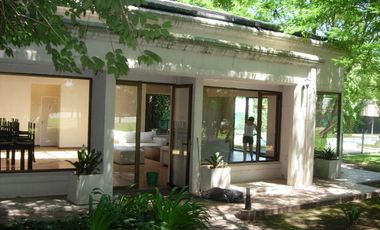 Casa en venta en Las Acacias, Hudson. Escriturable. Apto crédito.