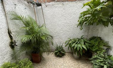 CASA EN VENTA, MEDELLN SECTOR CASTILLA