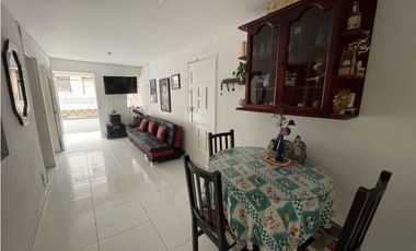 CASA EN VENTA, MEDELLN SECTOR CASTILLA