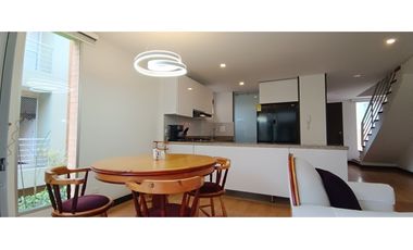 APARTA CASA EN VENTA EN COTA–CONJUNTO RESIDENCIAL CON GIMNASIO Y SAUNA