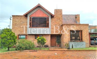CASA EN ARRIENDO SAN JOSÉ DE BAVARIA $7'500.000
