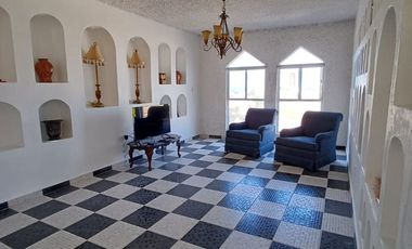 CASA AMUEBLADA EN RENTA