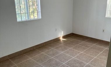 Hermosa casa en renta en primo tapia