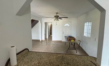 Hermosa casa en renta en primo tapia