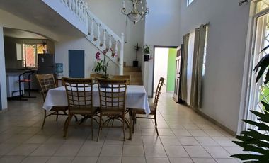 EN RENTA DEPARTAMENTO  AMUEBLADO