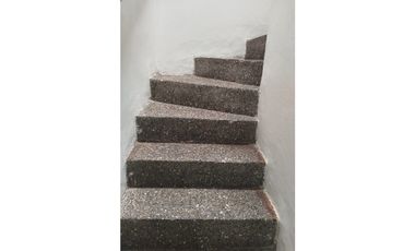 SE ARRIENDA CASA EN ITAQUI