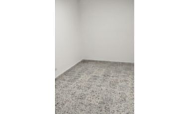 SE ARRIENDA CASA EN ITAQUI