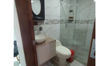 HERMOSA CASA ESQUINERA EN ARRIENDO