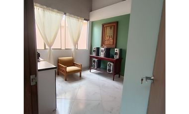 HERMOSA CASA ESQUINERA EN ARRIENDO