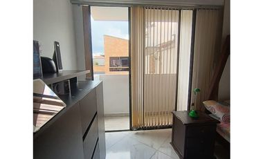 HERMOSA CASA ESQUINERA EN ARRIENDO