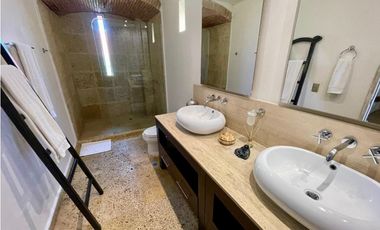 SE VENDE CASA EN EL  CENTRO HISTORICO