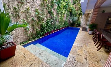 SE VENDE CASA EN EL  CENTRO HISTORICO