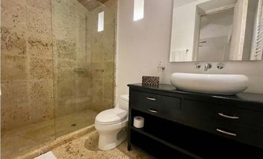 SE VENDE CASA EN EL  CENTRO HISTORICO