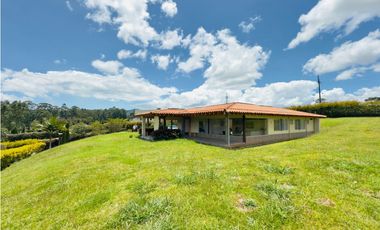 casa finca campestre para venta la Ceja Antioquia 2.620 m2 JLRB