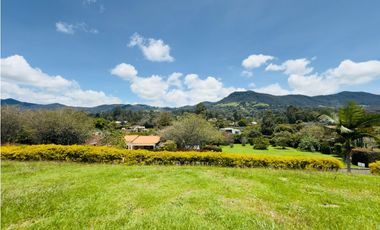 casa finca campestre para venta la Ceja Antioquia 2.620 m2 JLRB