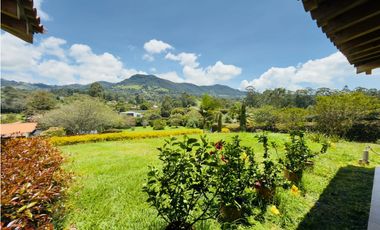 casa finca campestre para venta la Ceja Antioquia 2.620 m2 JLRB