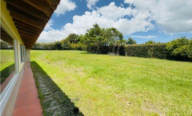 casa finca campestre para venta la Ceja Antioquia 2.620 m2 JLRB