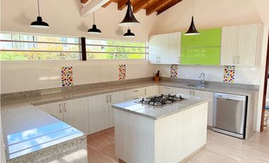 casa finca campestre para venta la Ceja Antioquia 2.620 m2 JLRB