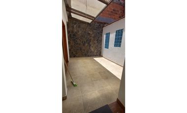 CASA PRIMER PISO EN ARRIENDO LA CEJA