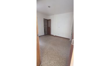 CASA PRIMER PISO EN ARRIENDO LA CEJA