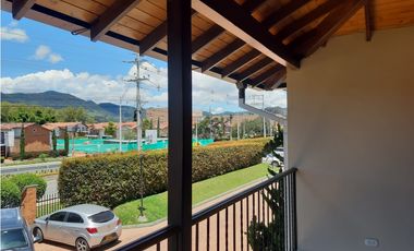 Casa para Arriendo en La Ceja Exclusiva unidad Manzanares