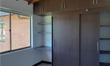 Casa para Arriendo en La Ceja Exclusiva unidad Manzanares