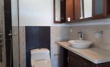 Casa para Arriendo en La Ceja Exclusiva unidad Manzanares