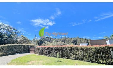 Casa Campestre A solo 250 mts de la autopista Med Bogota Guarne