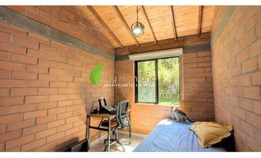 Casa Campestre A solo 250 mts de la autopista Med Bogota Guarne