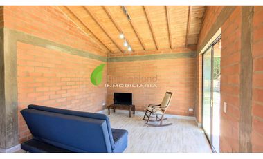 Casa Campestre A solo 250 mts de la autopista Med Bogota Guarne
