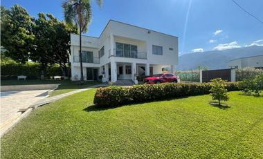 Venta De Finca De Recreo En San Jeronimo