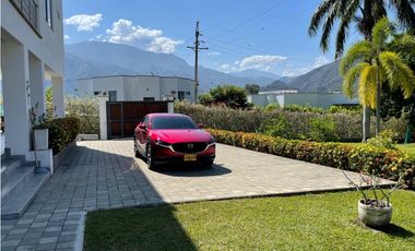 Venta De Finca De Recreo En San Jeronimo