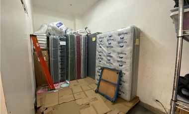 REMATE LOCAL COMERCIAL / WESTLAND MALL / DOS DIVISIONES / PLANTA BAJA
