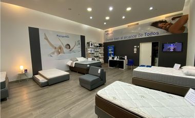 REMATE LOCAL COMERCIAL / WESTLAND MALL / DOS DIVISIONES / PLANTA BAJA