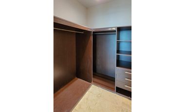 Alquiler de Apartamento AMOBLADO en Avenida Balboa - Sky Residence