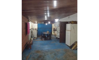 El Ranchito de Empedrado, casa de 2 dormitorios y parquecito