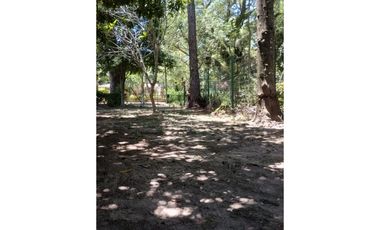 El Ranchito de Empedrado, casa de 2 dormitorios y parquecito