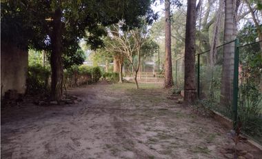 El Ranchito de Empedrado, casa de 2 dormitorios y parquecito