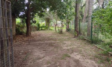 El Ranchito de Empedrado, casa de 2 dormitorios y parquecito