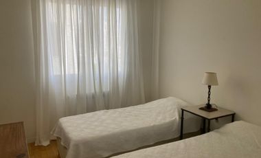 Departamento Amoblado de 2 dormitorios en Necochea al 200