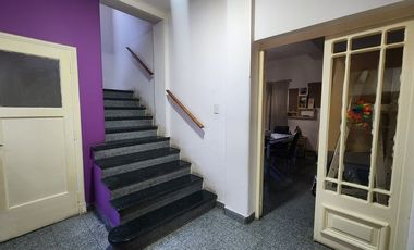 CASA DÚPLEX 3 DORMITORIOS 3 BAÑOS. CAPITAL