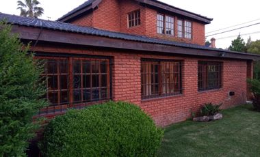 VENTA/PERMUTA DE CASA 4 AMB COUNTRY INDIO CUA